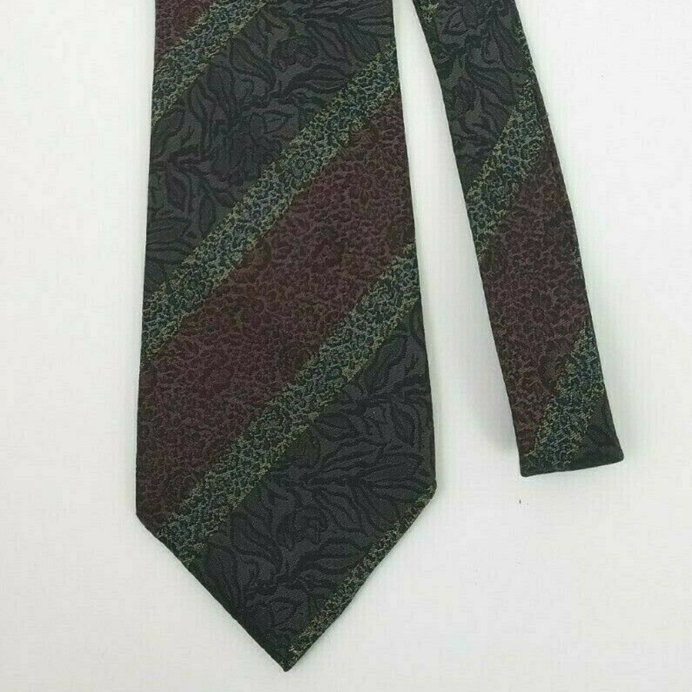 Trussardi Action Mens Dress Suit Necktie 100% Silk